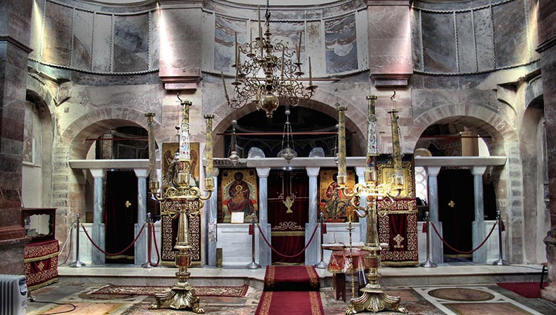 Iconostasis in New Moni on Chios