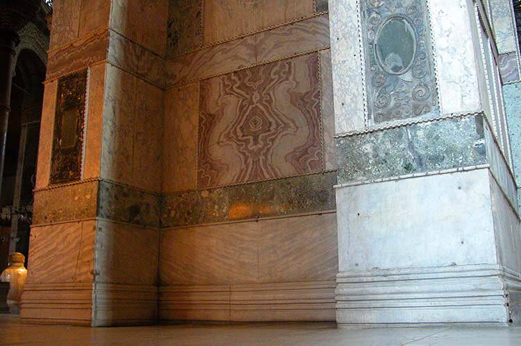 Revetment in Hagia Sophia - Green Porphyry Panel