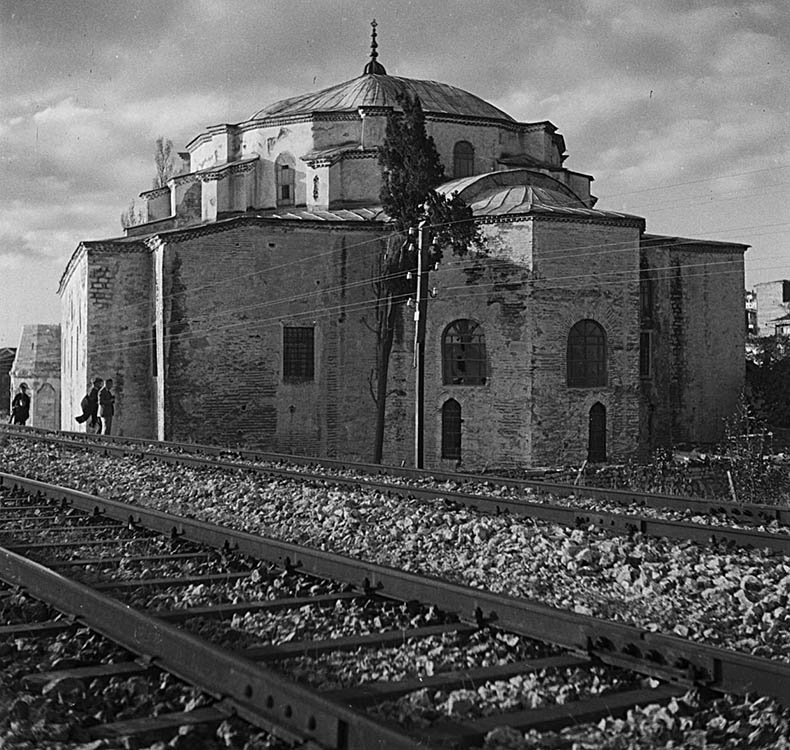 Sergius and Bacchus train tracks