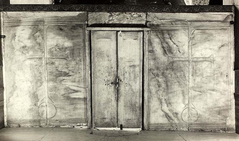 Back of Marble Partition - South Gallery