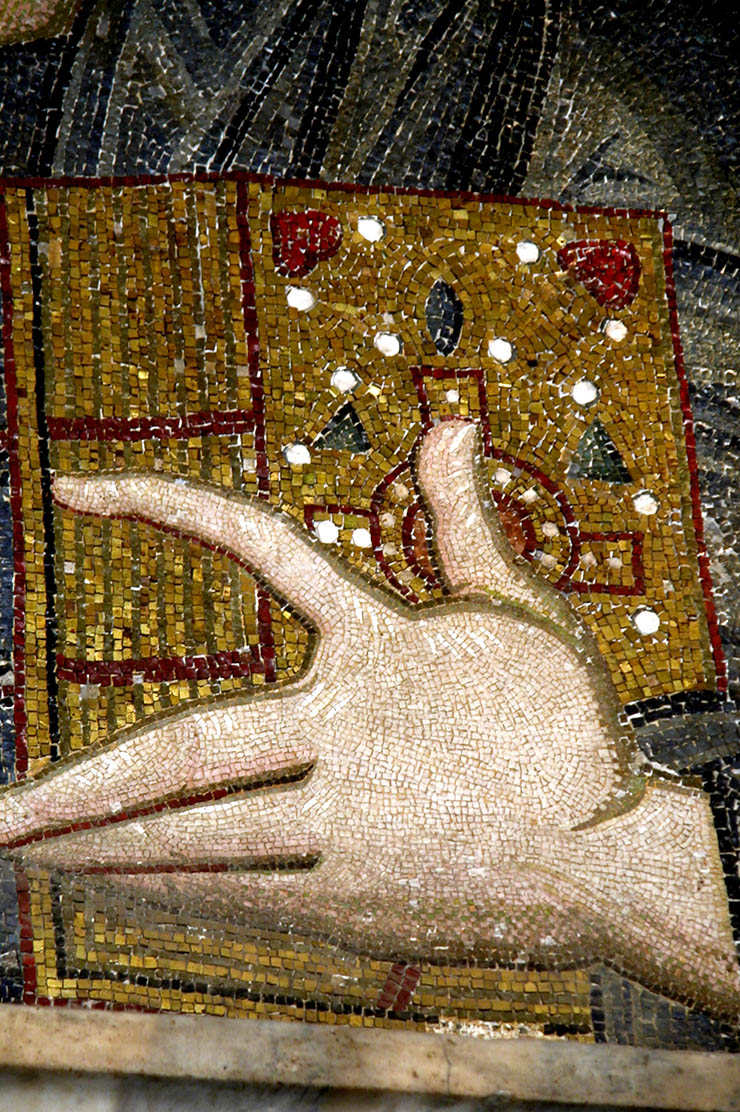 Hand of Christ - gospel - Byzantine Art