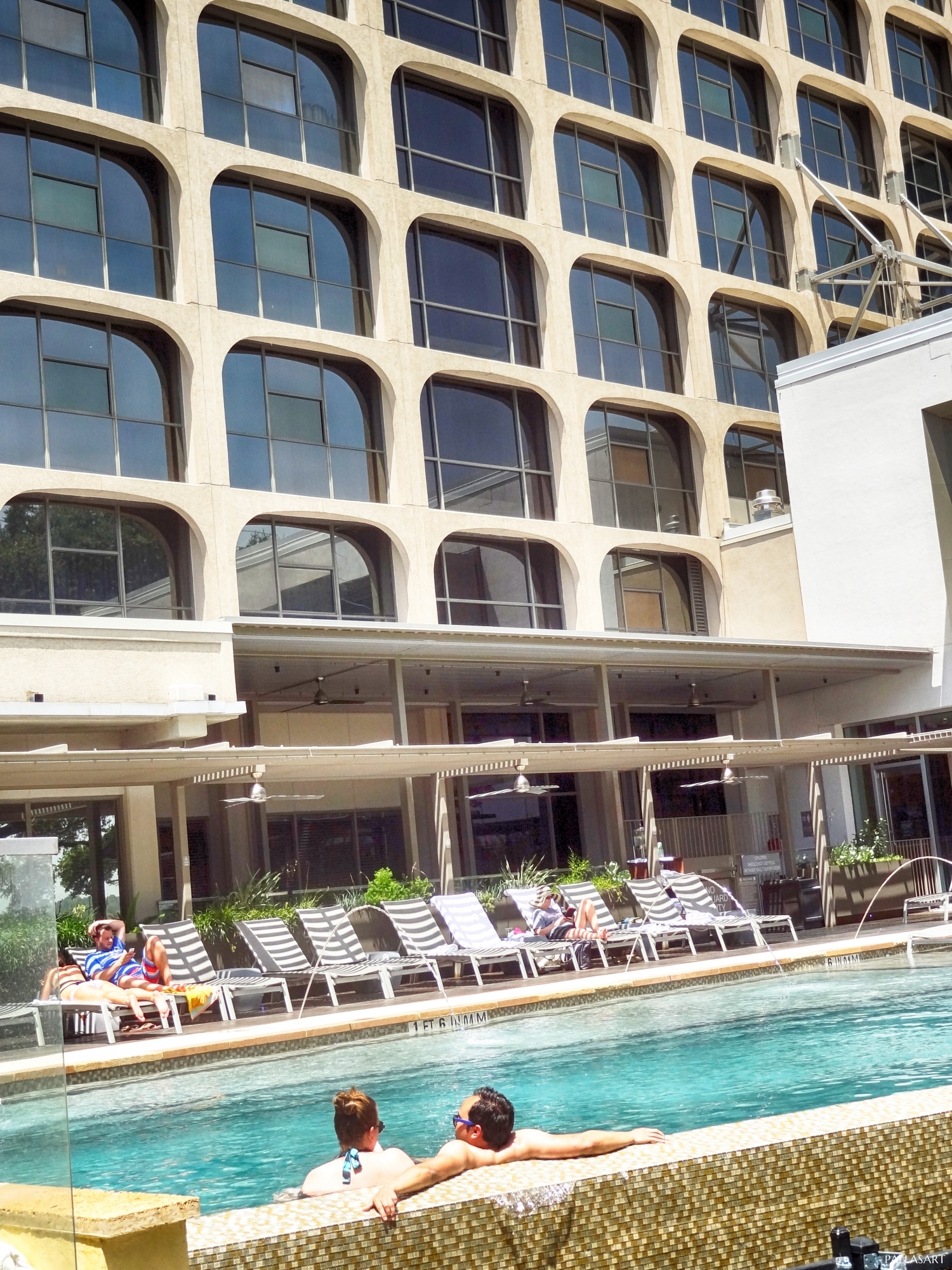 Austin Radisson Hotel Pool